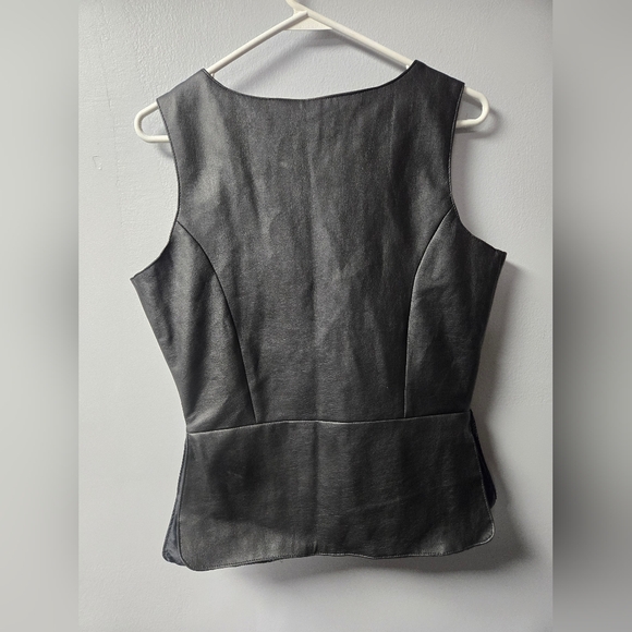 NWT Black FAUX Leather Peplum Heart Zippers Top Vest Size L - Picture 2 of 10